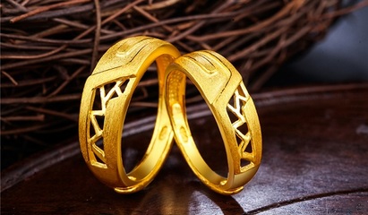 結(jié)婚戒指選黃金 一份經(jīng)典、價值與情感的考量